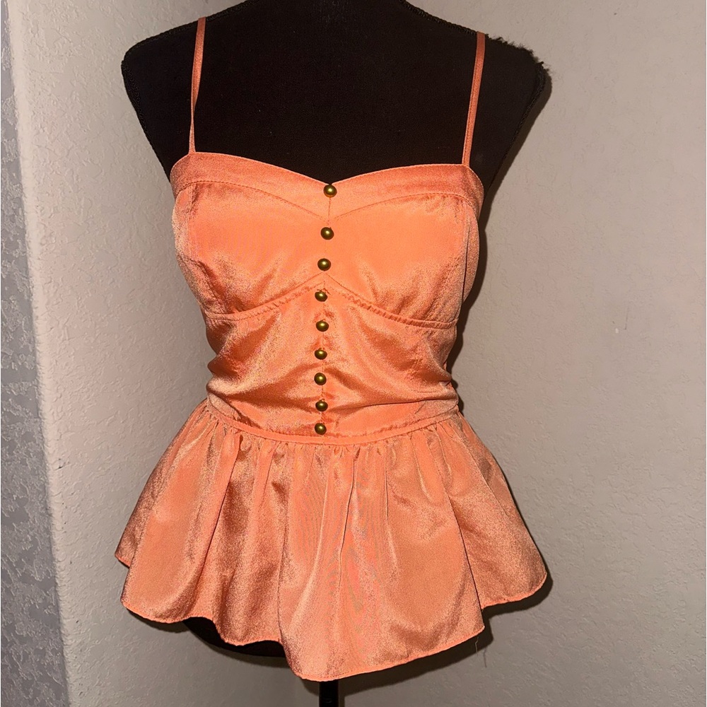 Peplum Top Size M